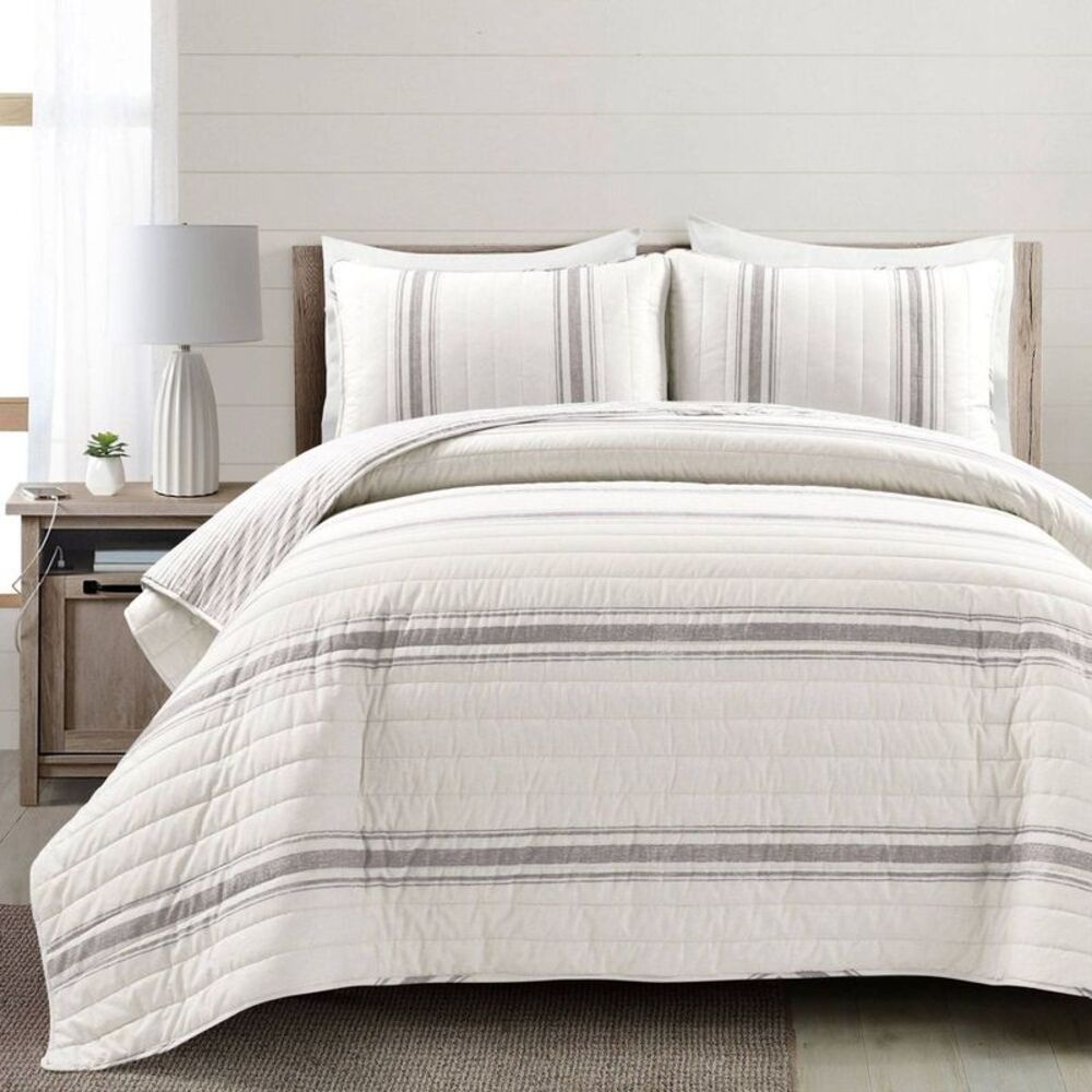 3pc King Farmhouse Striped Reversible Quilt Bedding Set Gray - Lush Décor